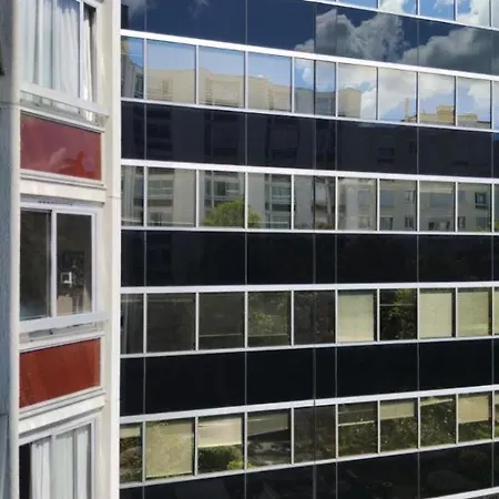 Privatunterkunft Eiffel Citea Dayroom Espace Sans Nuitee Et Partagee Chatillon Nuitee -- Repos Journee Ou Espace Travail 8-19h Proche Tour Eiffel Ou Usage Bureau A L'heure En Journee -- Nuitee Chatillon Avenue Paris