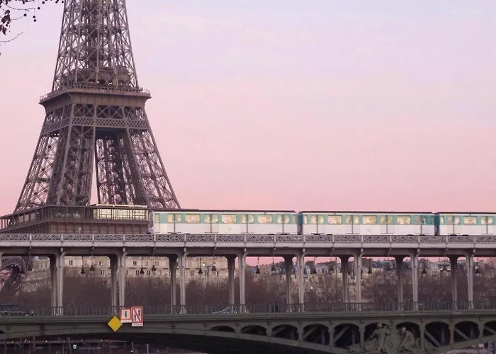 Eiffel Citea Dayroom Espace Sans Nuitee Et Partagee Chatillon Nuitee -- Repos Journee Ou Espace Travail 8-19h Proche Tour Eiffel Ou Usage Bureau A L'heure En Journee -- Nuitee Chatillon Avenue Privat bolig *