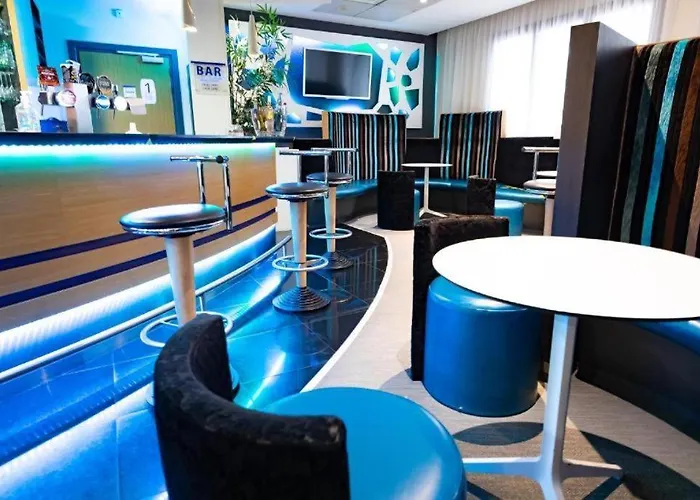 Eiffel Citea Dayroom Espace Sans Nuitee Et Partagee Chatillon Nuitee -- Repos Journee Ou Espace Travail 8-19h Proche Tour Eiffel Ou Usage Bureau A L'heure En Journee -- Nuitee Chatillon Avenue